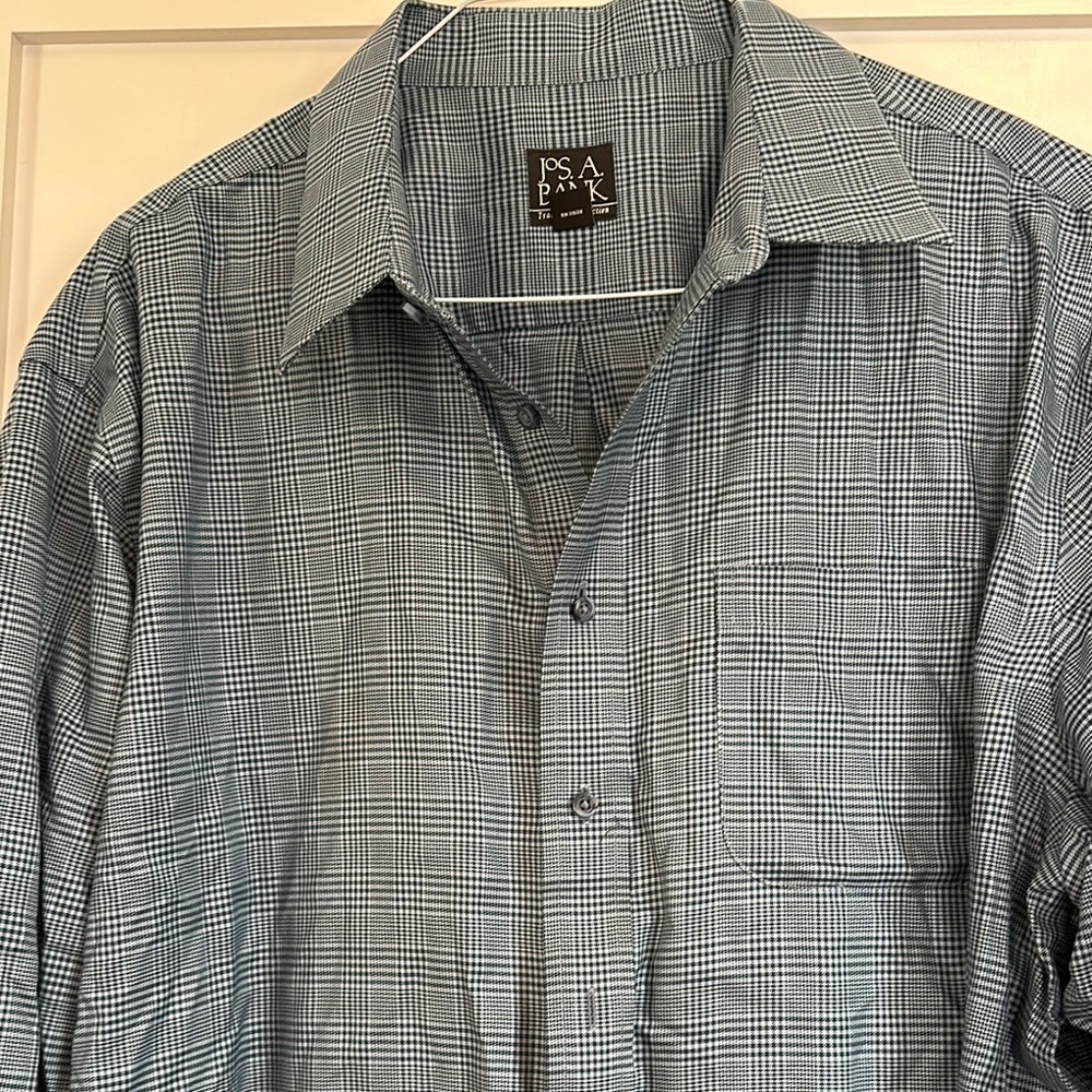 Jos. A. Bank Men's Gray Plaid Shirt